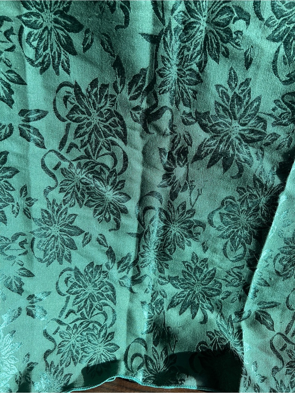 Jaclyn Smith Green Floral Brocade tablecloth 60” x 120”